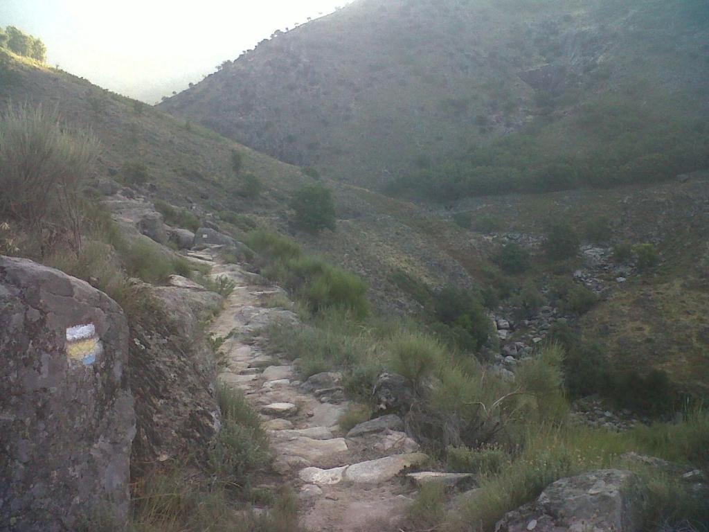 Hotel Valle Del Jerte Los Arenales Dış mekan fotoğraf