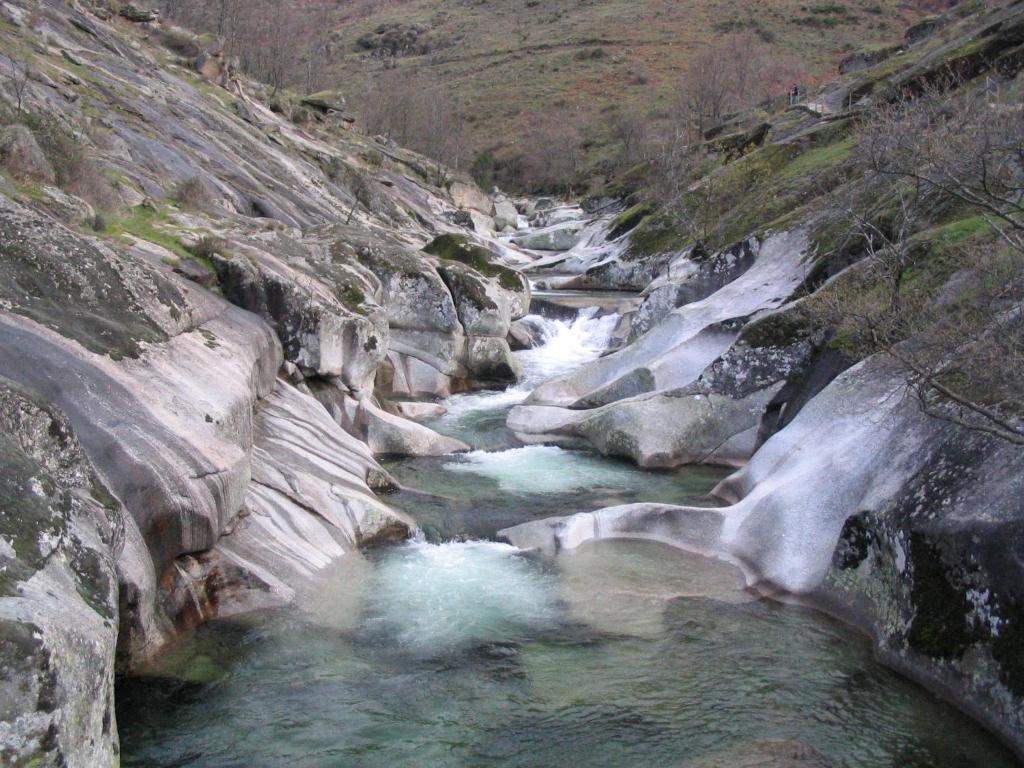 Hotel Valle Del Jerte Los Arenales Dış mekan fotoğraf