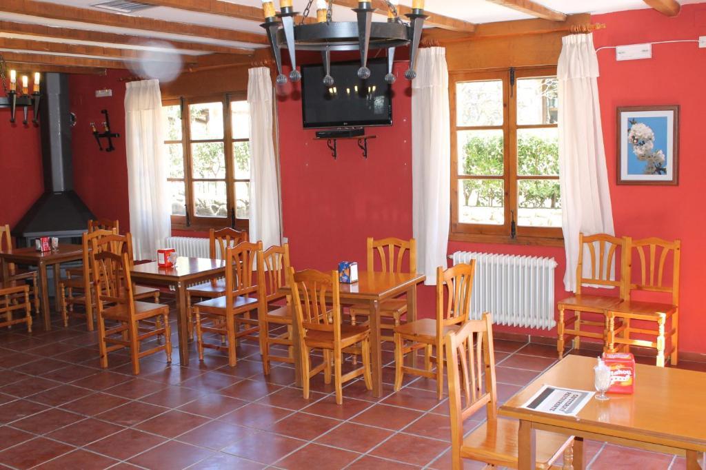 Hotel Valle Del Jerte Los Arenales Dış mekan fotoğraf